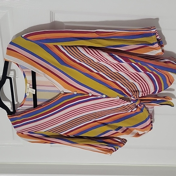Francesca's Striped Summer Top/ 2 for $10  buy two and save on shipping - Picture 3 of 3